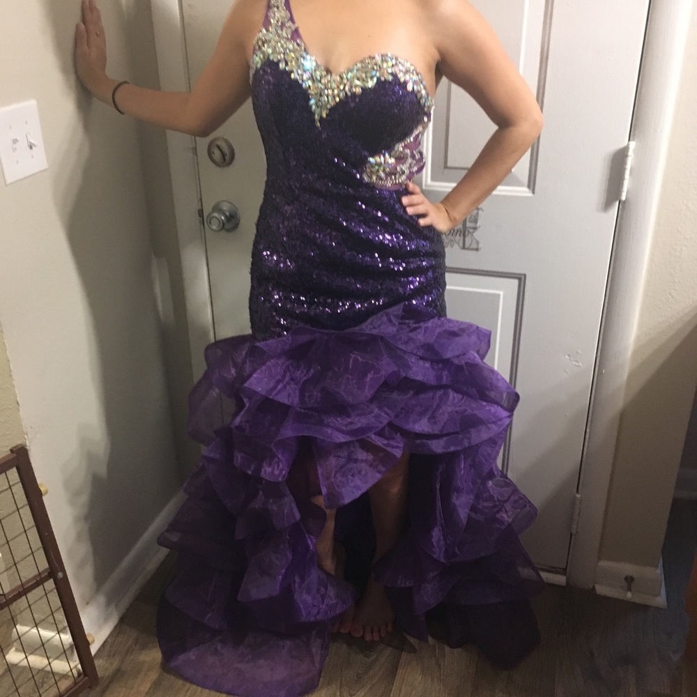 👗Gown👗